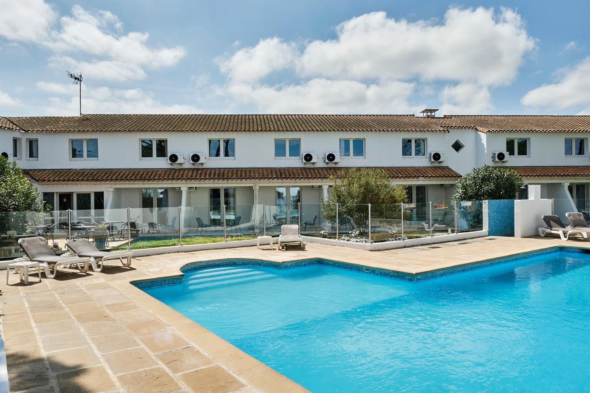 Artemia Aigues-Mortes - Hotel Avec Piscine Zewnętrze zdjęcie