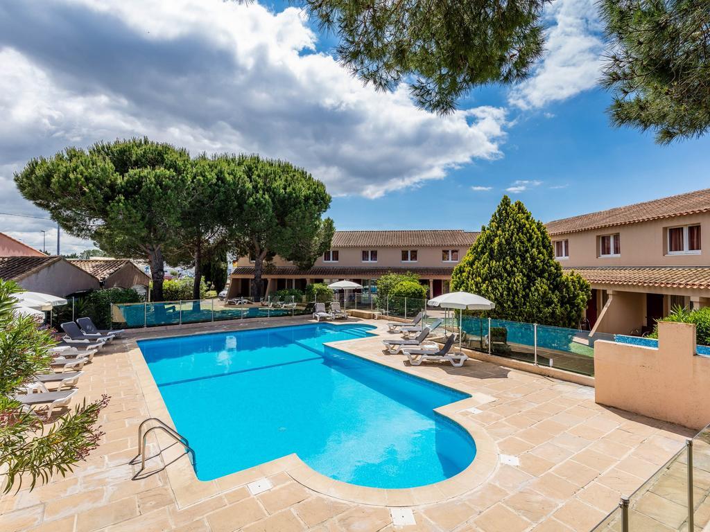 Artemia Aigues-Mortes - Hotel Avec Piscine Zewnętrze zdjęcie