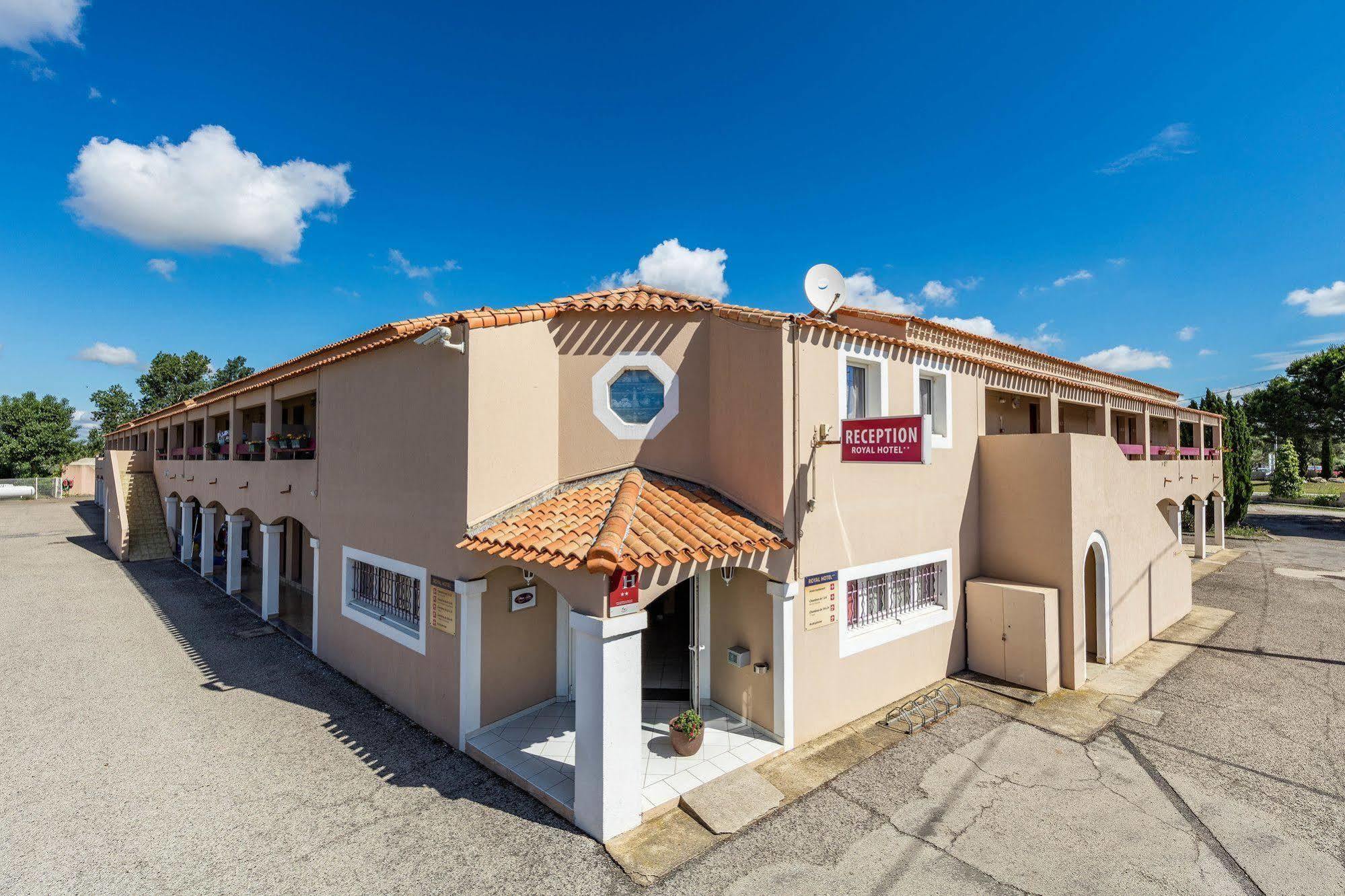 Artemia Aigues-Mortes - Hotel Avec Piscine Zewnętrze zdjęcie