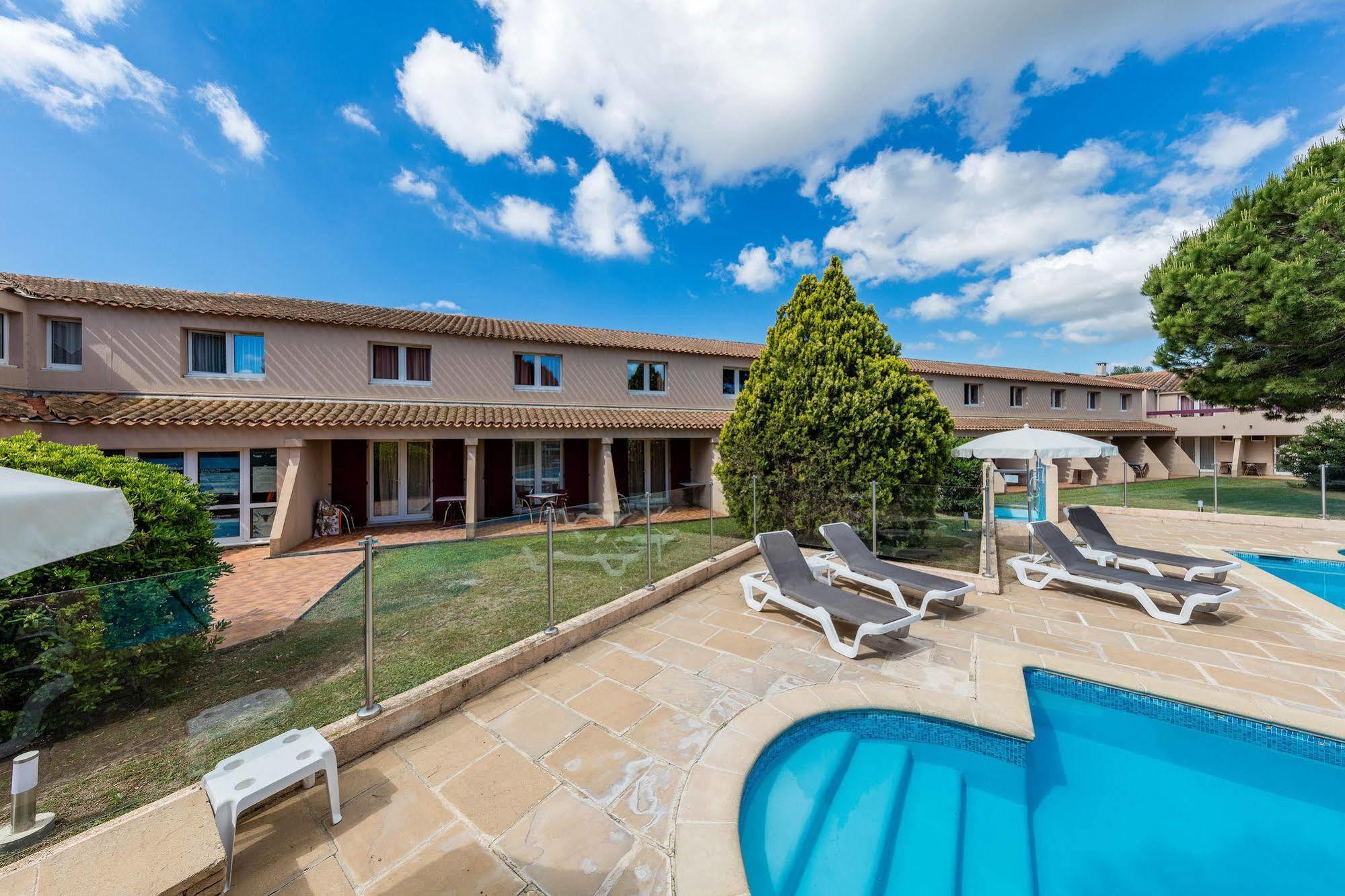 Artemia Aigues-Mortes - Hotel Avec Piscine Zewnętrze zdjęcie